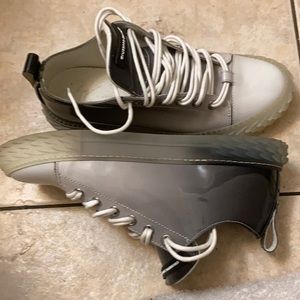 Giuseppe zanotti sneakers. Barely worn